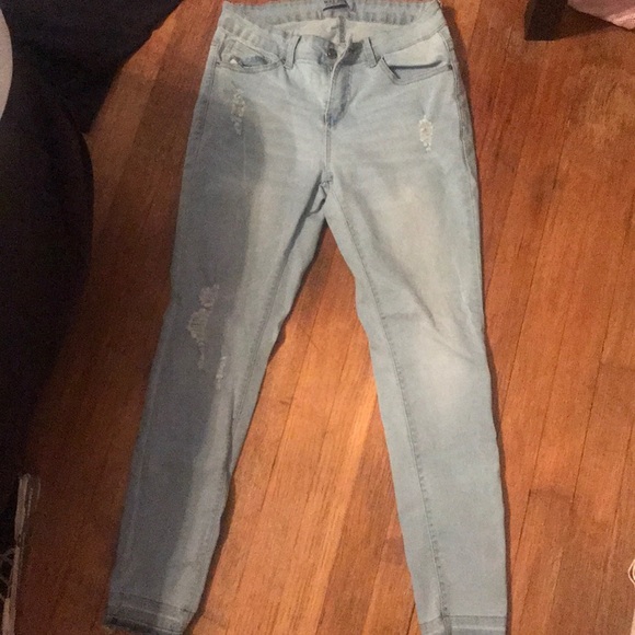 Light wash Distressed WAX Jeans (Fashion Nova) - Picture 2 of 5